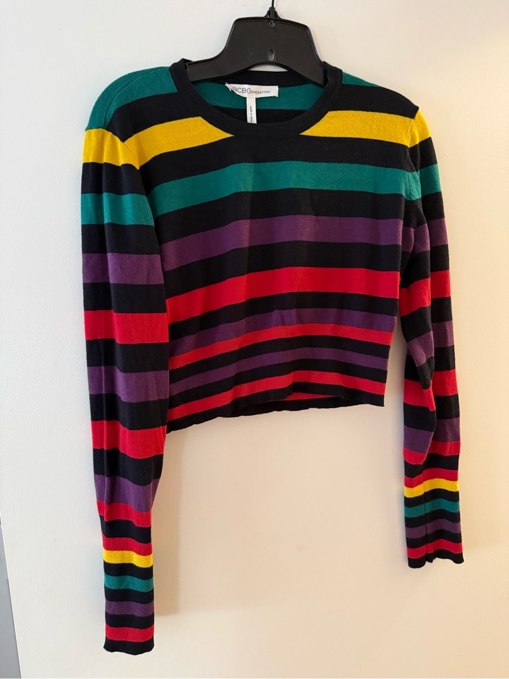 Cropped BCBG M NWT sweater